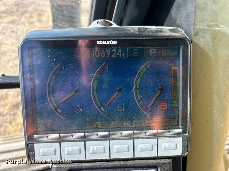 image for item EG2180 2010 Komatsu  PC160LC-8 excavator