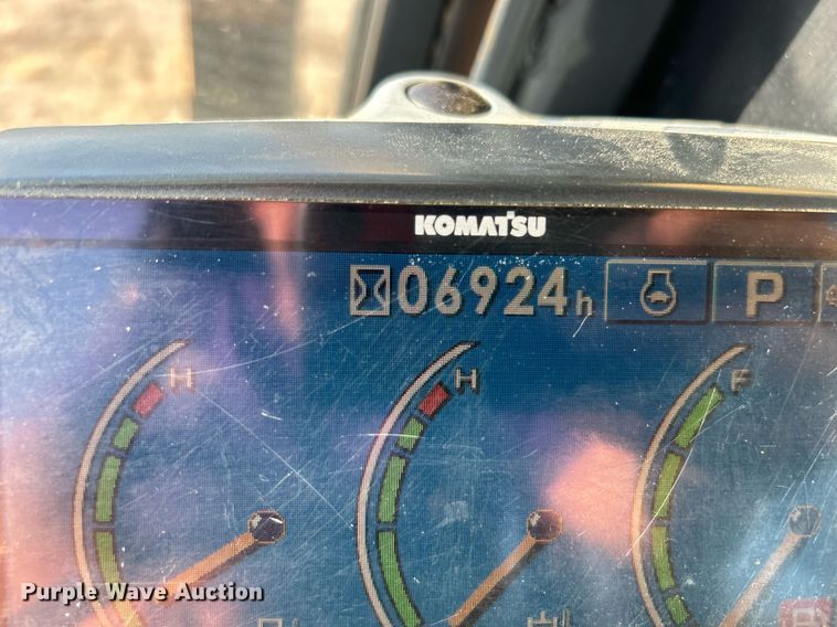 image for item EG2180 2010 Komatsu  PC160LC-8 excavator