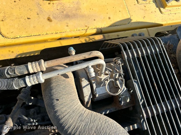 image for item EG2180 2010 Komatsu  PC160LC-8 excavator