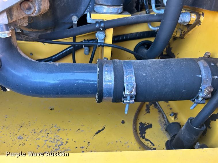 image for item EG2180 2010 Komatsu  PC160LC-8 excavator