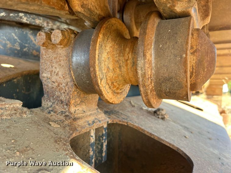 image for item EG2180 2010 Komatsu  PC160LC-8 excavator