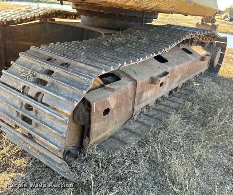 image for item EG2180 2010 Komatsu  PC160LC-8 excavator