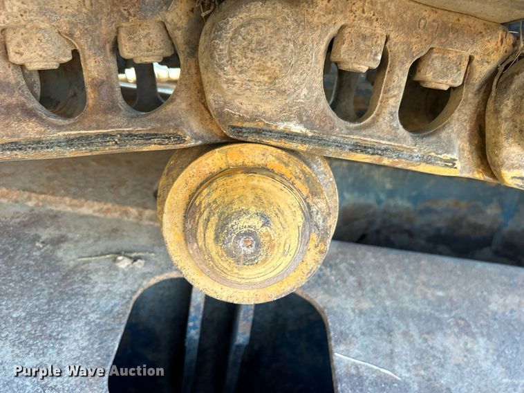 image for item EG2180 2010 Komatsu  PC160LC-8 excavator