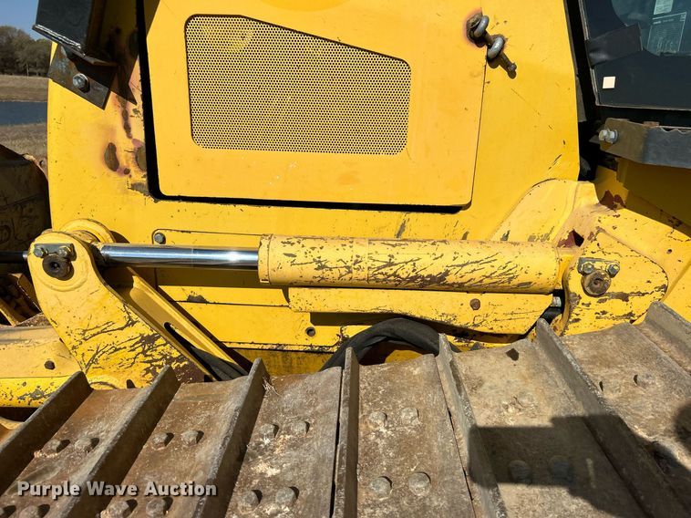 image for item EG2182 2011 Komatsu  D51EX- 22 dozer