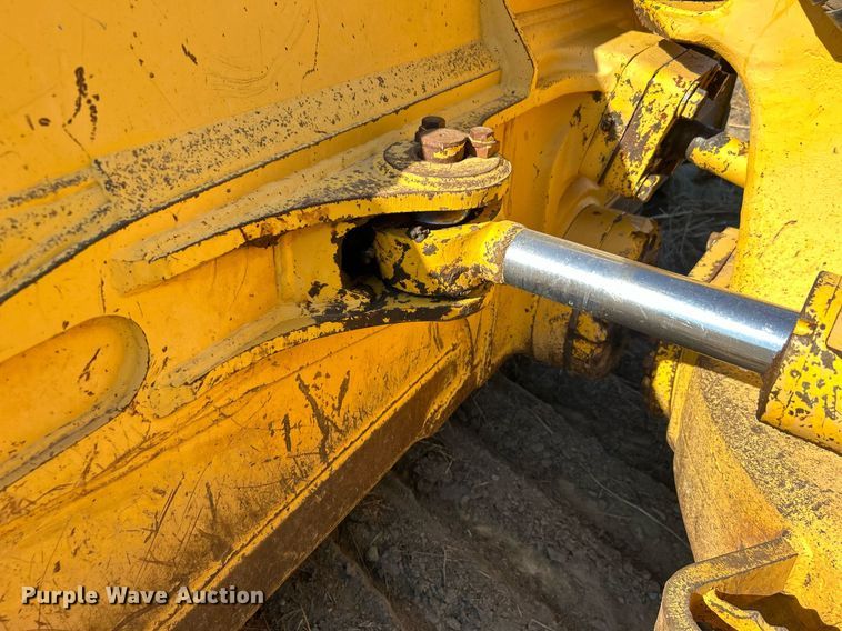 image for item EG2182 2011 Komatsu  D51EX- 22 dozer