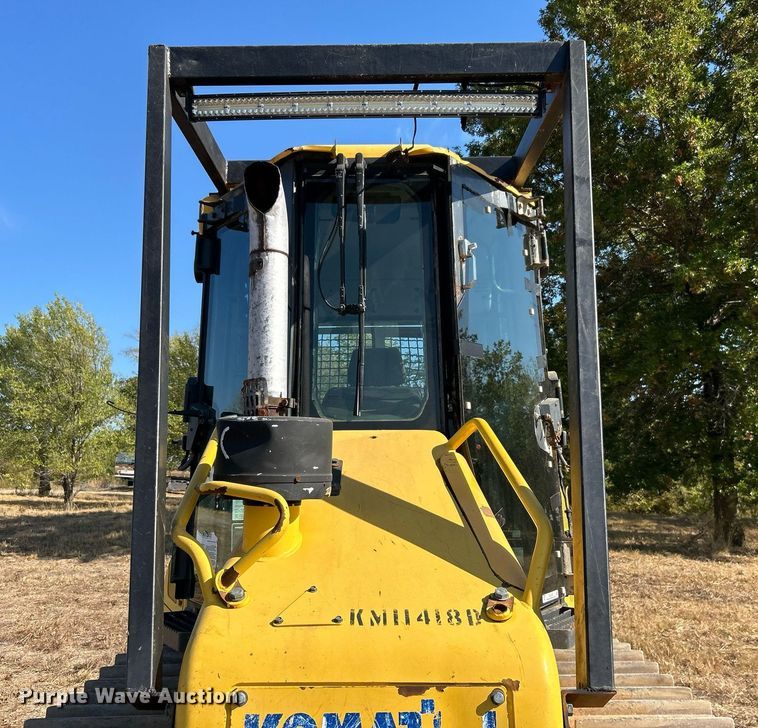 image for item EG2182 2011 Komatsu  D51EX- 22 dozer