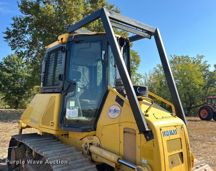 image for item EG2182 2011 Komatsu  D51EX- 22 dozer