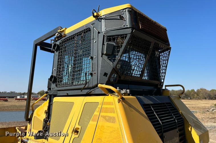 image for item EG2182 2011 Komatsu  D51EX- 22 dozer