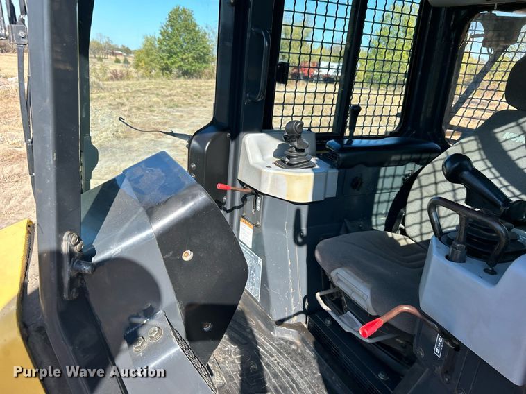 image for item EG2182 2011 Komatsu  D51EX- 22 dozer