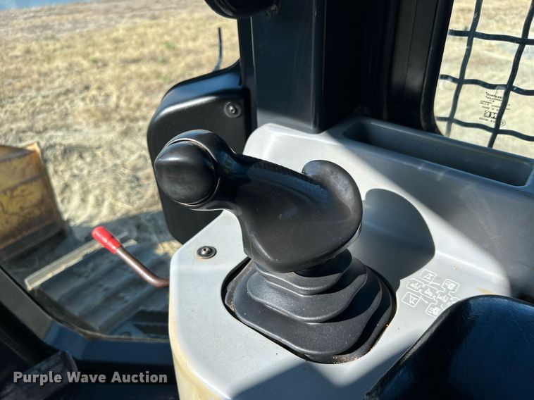 image for item EG2182 2011 Komatsu  D51EX- 22 dozer