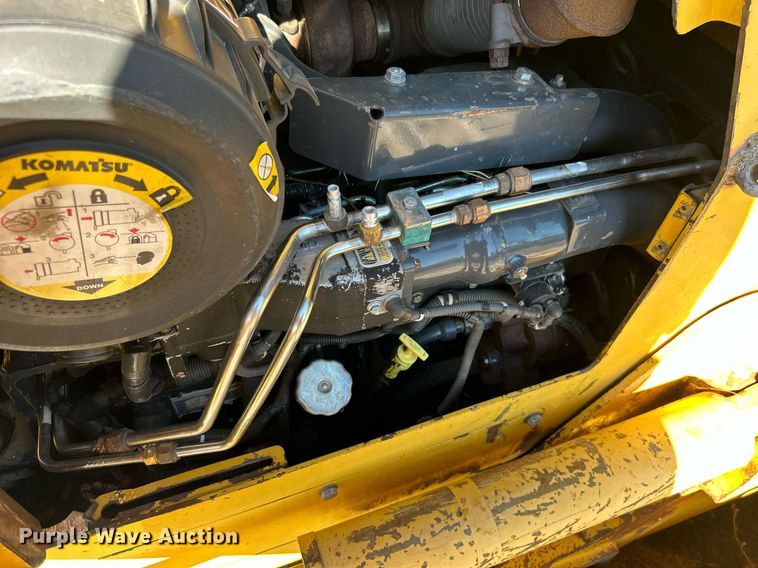 image for item EG2182 2011 Komatsu  D51EX- 22 dozer