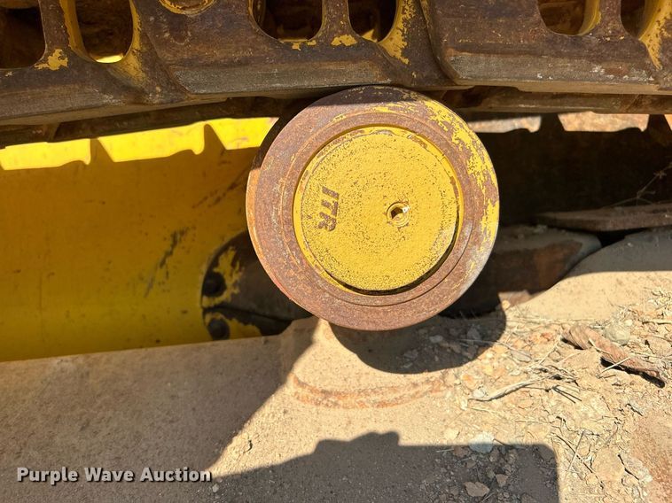 image for item EG2182 2011 Komatsu  D51EX- 22 dozer