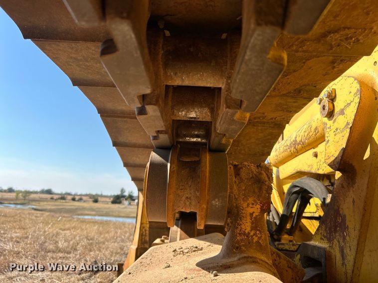 image for item EG2182 2011 Komatsu  D51EX- 22 dozer