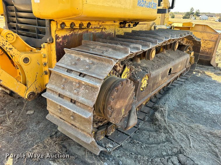 image for item EG2182 2011 Komatsu  D51EX- 22 dozer