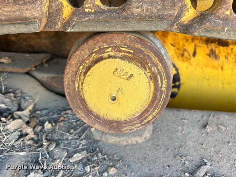 image for item EG2182 2011 Komatsu  D51EX- 22 dozer