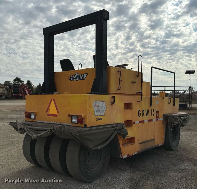 image for item EG6814 1998 Hamm GRW 15 pneumatic roller