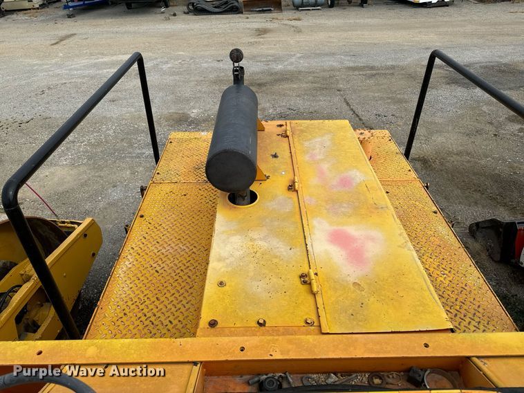 image for item EG6814 1998 Hamm GRW 15 pneumatic roller