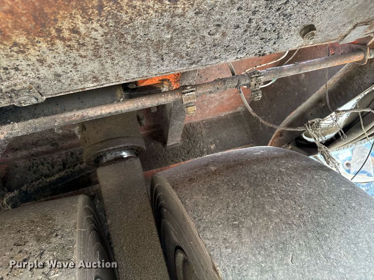 image for item EG6814 1998 Hamm GRW 15 pneumatic roller