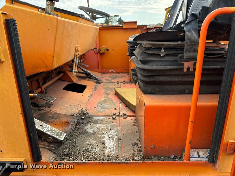 image for item EG6814 1998 Hamm GRW 15 pneumatic roller