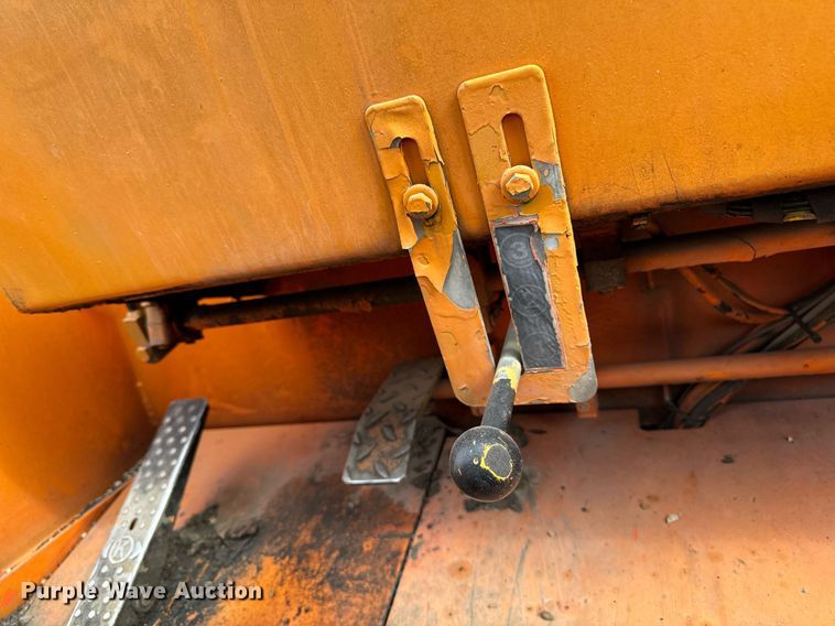 image for item EG6814 1998 Hamm GRW 15 pneumatic roller