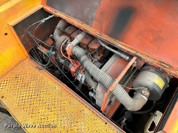 image for item EG6814 1998 Hamm GRW 15 pneumatic roller