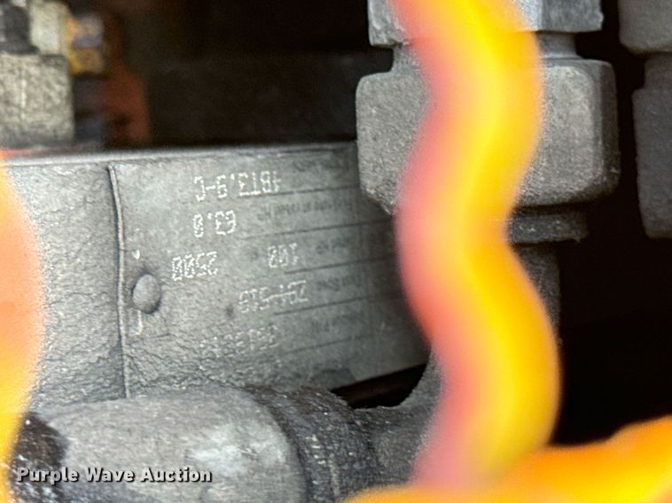 image for item EG6814 1998 Hamm GRW 15 pneumatic roller