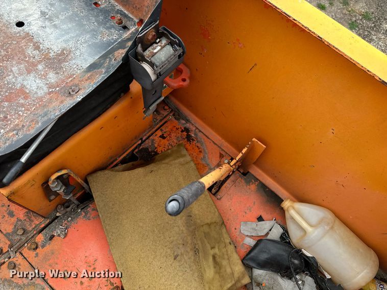 image for item EG6814 1998 Hamm GRW 15 pneumatic roller