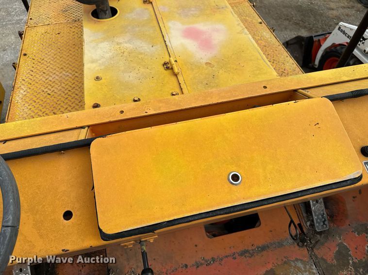 image for item EG6814 1998 Hamm GRW 15 pneumatic roller