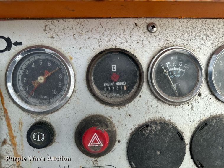 image for item EG6814 1998 Hamm GRW 15 pneumatic roller