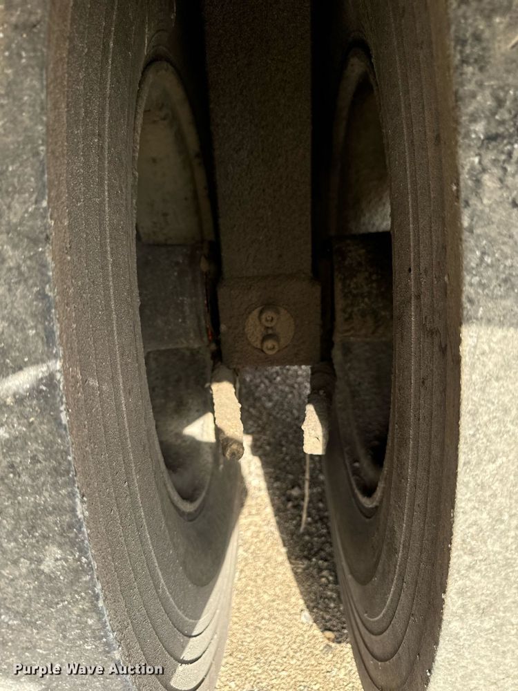 image for item EG6814 1998 Hamm GRW 15 pneumatic roller