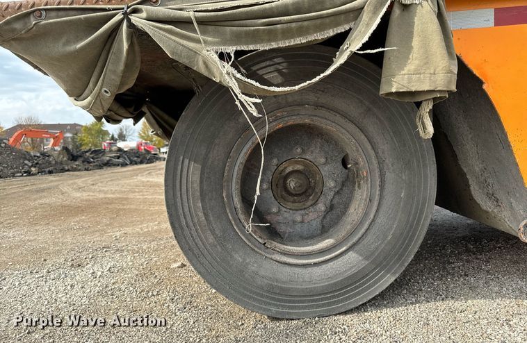 image for item EG6814 1998 Hamm GRW 15 pneumatic roller