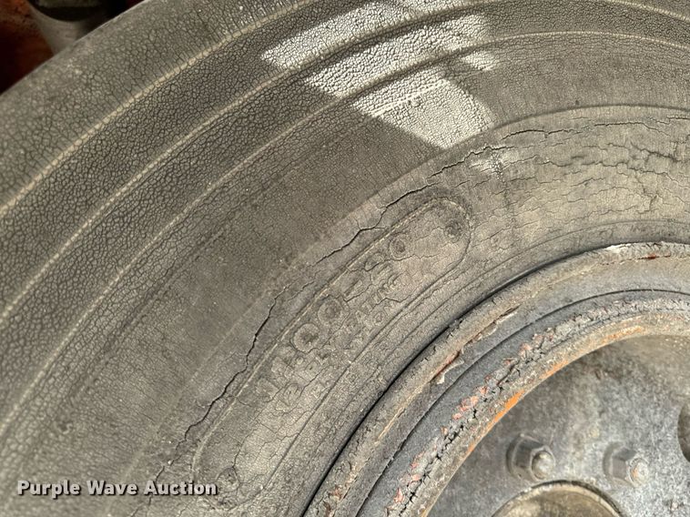 image for item EG6814 1998 Hamm GRW 15 pneumatic roller