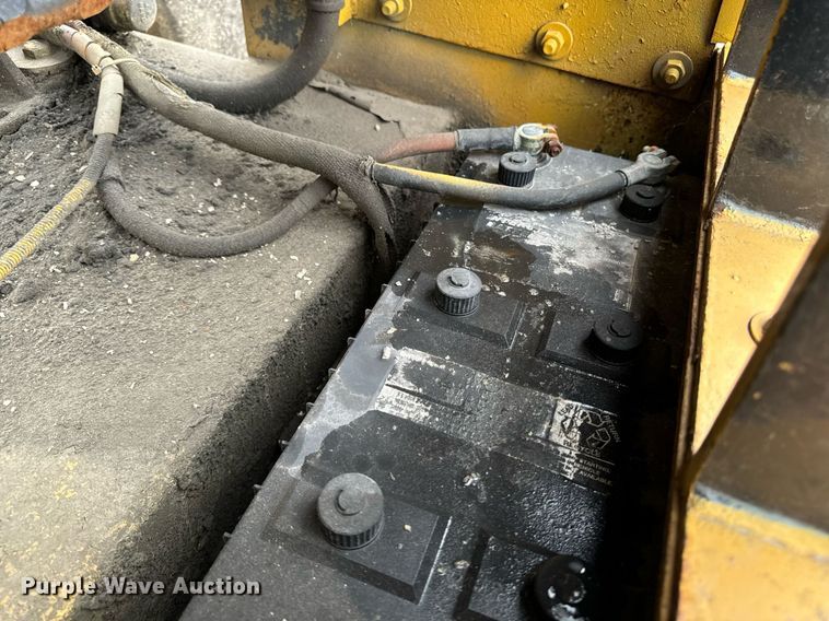 image for item EG6815 1978 RayGo Rustler 404 B single drum roller