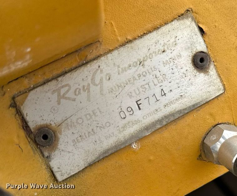 image for item EG6815 1978 RayGo Rustler 404 B single drum roller