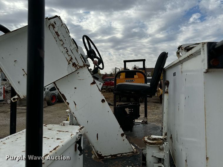 image for item EG6816 1991 Ingersoll-Rand MW-175 milling machine