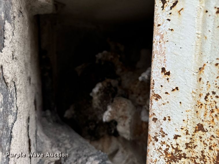 image for item EG6816 1991 Ingersoll-Rand MW-175 milling machine