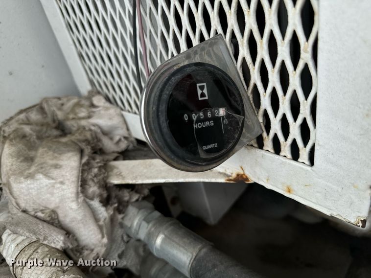 image for item EG6816 1991 Ingersoll-Rand MW-175 milling machine