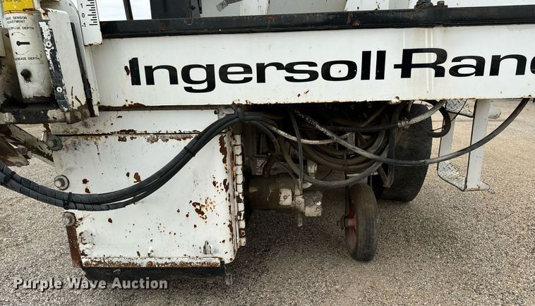 image for item EG6816 1991 Ingersoll-Rand MW-175 milling machine