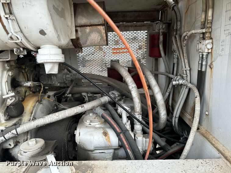 image for item EG6816 1991 Ingersoll-Rand MW-175 milling machine