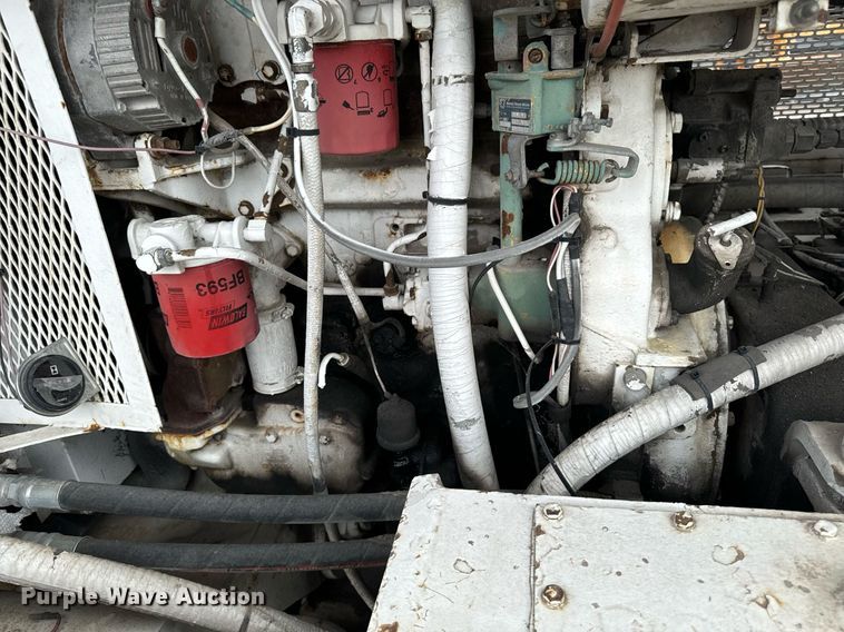 image for item EG6816 1991 Ingersoll-Rand MW-175 milling machine