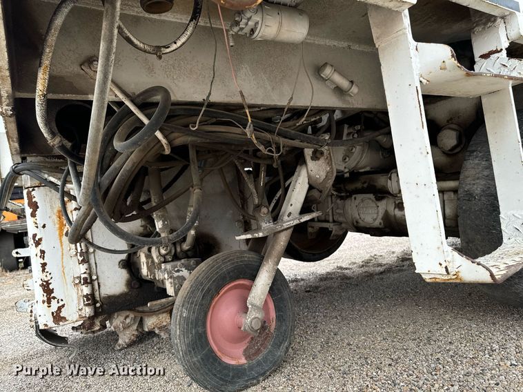 image for item EG6816 1991 Ingersoll-Rand MW-175 milling machine