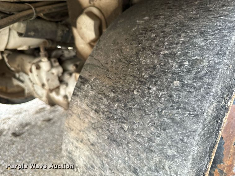 image for item EG6816 1991 Ingersoll-Rand MW-175 milling machine