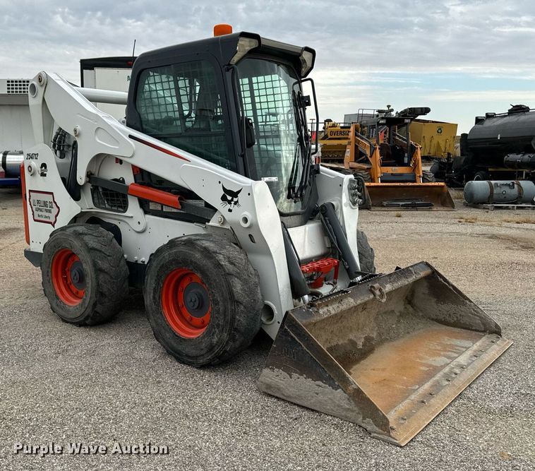 image for item EG6817 2012 Bobcat S750 skid steer loader