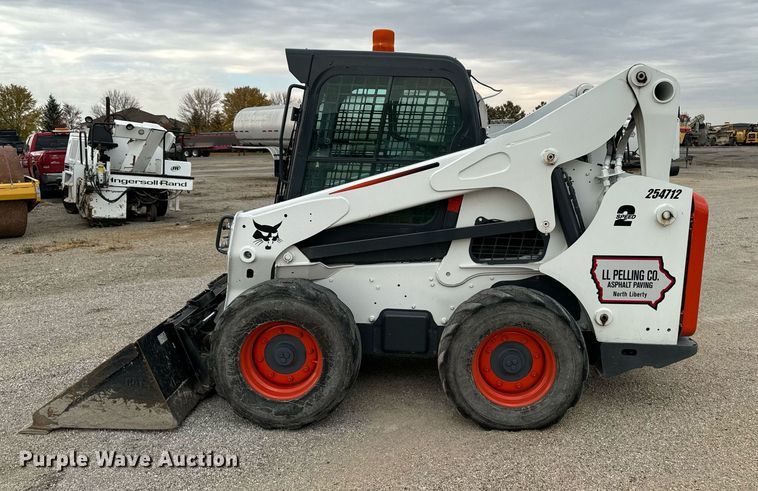 image for item EG6817 2012 Bobcat S750 skid steer loader