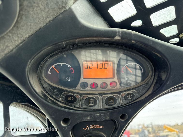 image for item EG6817 2012 Bobcat S750 skid steer loader