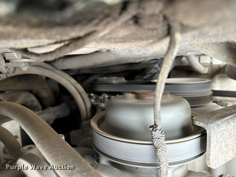 image for item EG6817 2012 Bobcat S750 skid steer loader