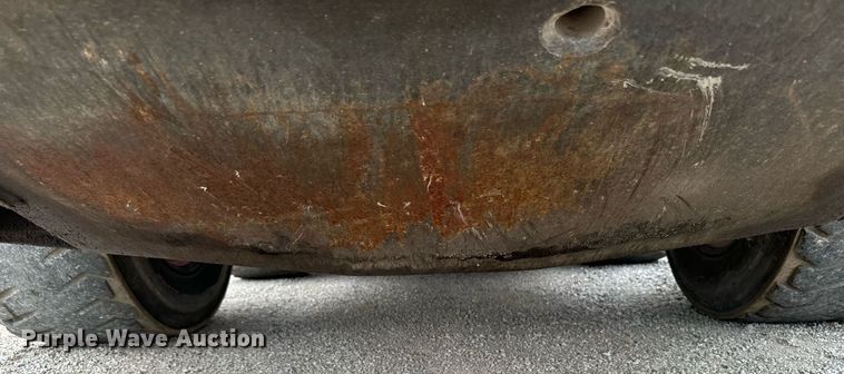 image for item EG6818 2012 Bobcat S750 skid steer loader