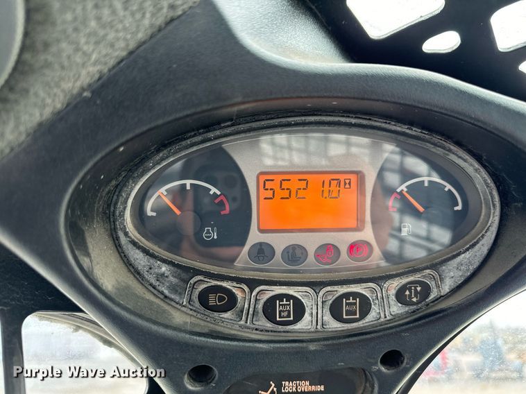 image for item EG6818 2012 Bobcat S750 skid steer loader