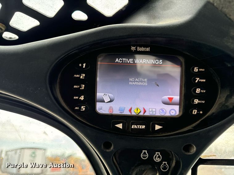 image for item EG6818 2012 Bobcat S750 skid steer loader