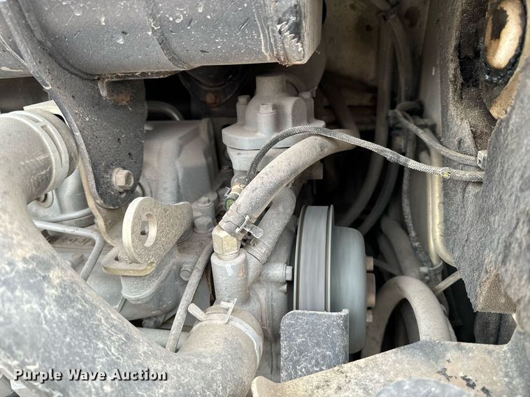 image for item EG6818 2012 Bobcat S750 skid steer loader